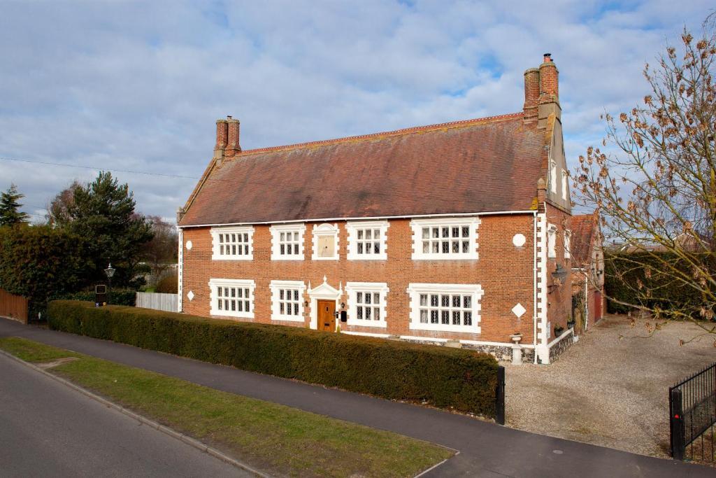 Catton Old Hall Bed & Breakfast Norwich Exterior photo