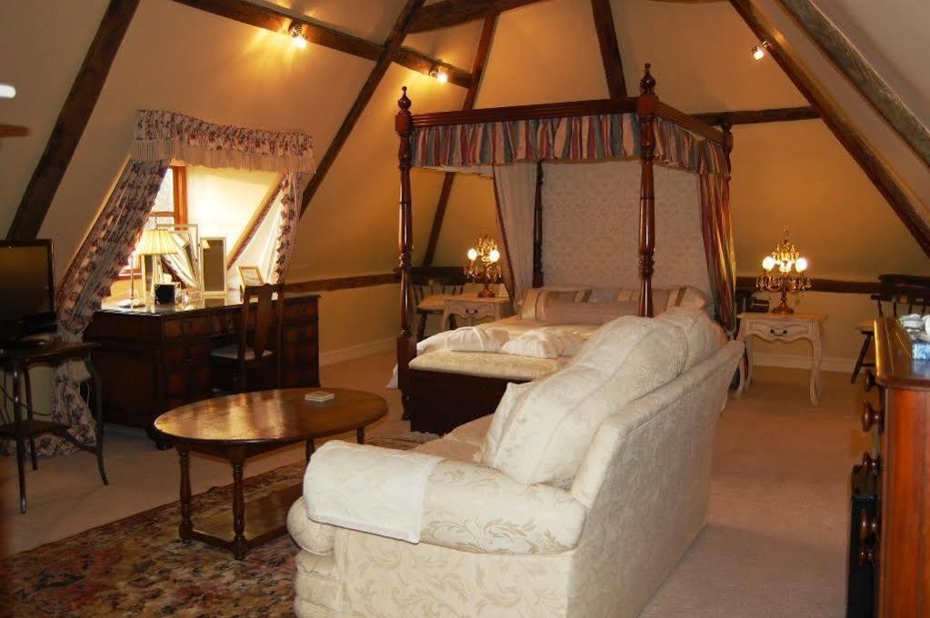 Catton Old Hall Bed & Breakfast Norwich Exterior photo